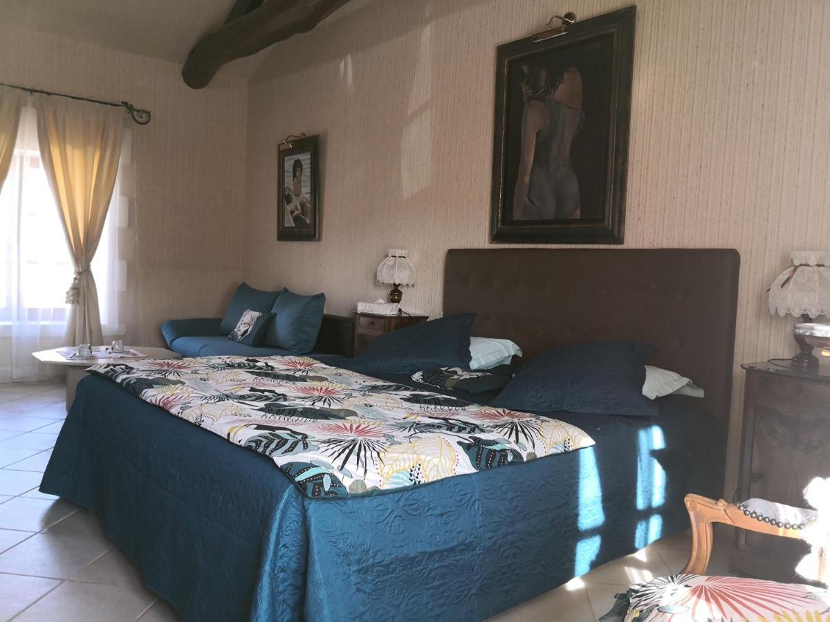 Bed and Breakfast La Fontaine Des Arts Mansle-les-Fontaines Экстерьер фото