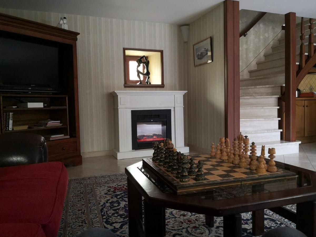 Bed and Breakfast La Fontaine Des Arts Mansle-les-Fontaines Экстерьер фото